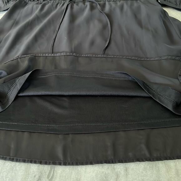 H&M Black Dress Woman Size 8 Silky Polyester Lace Tie Waist Office Casual Date - Picture 6 of 11